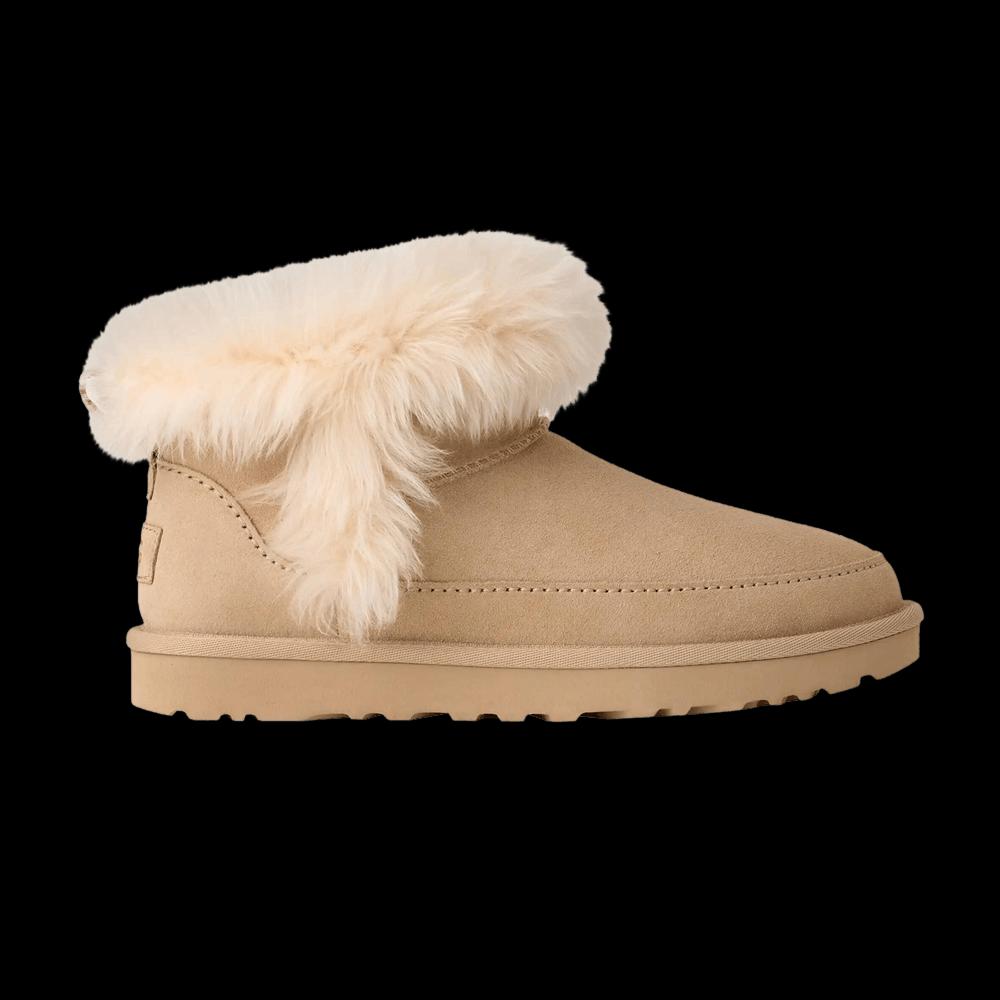 Ботинки UGG Wmns Classic Ultra Mini Chalet Boot 'Sandcastle' 1