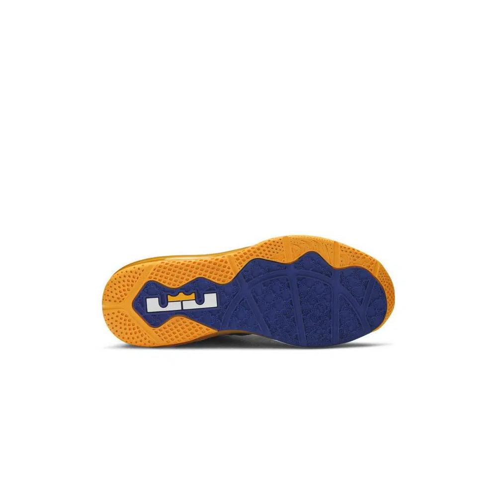Кроссовки Nike LeBron 9 Low 'Entourage' 4