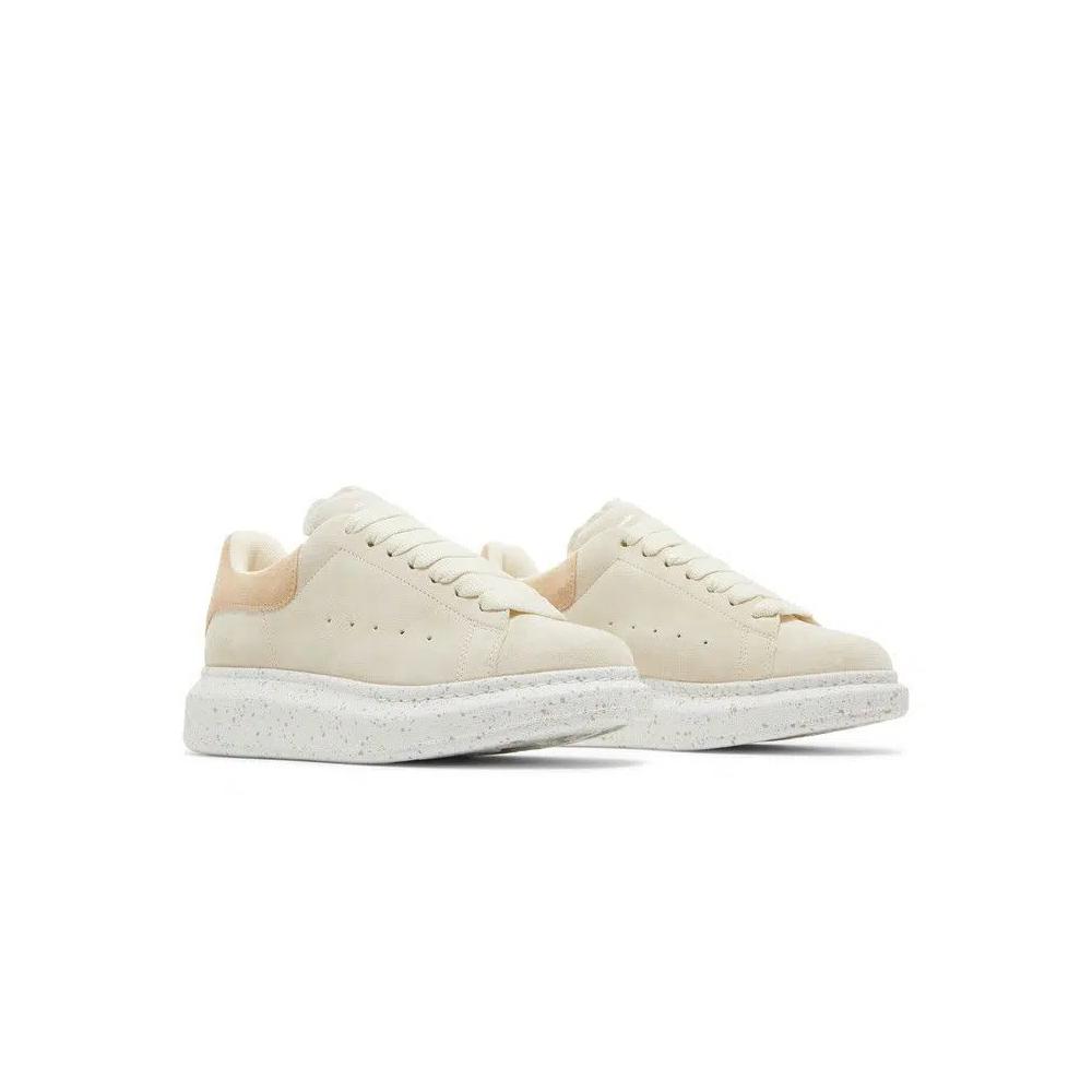 Кроссовки Alexander McQueen Wmns Oversized Sneaker 'Bone' 8