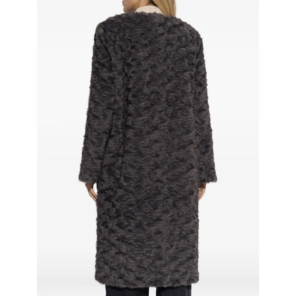 Vaina faux-fur coat 3