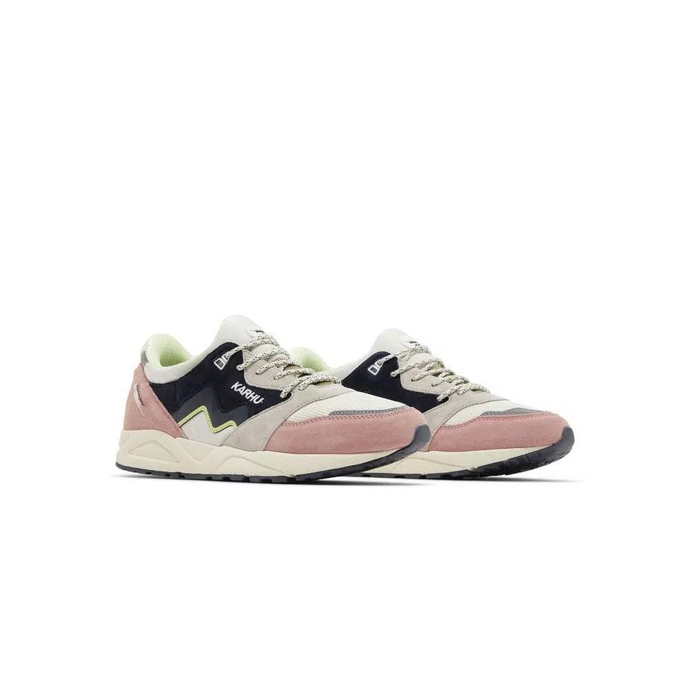 Кроссовки Karhu Aria 95 'Rose Tan' 8