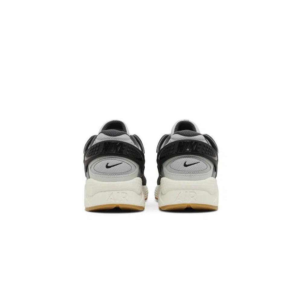 Lifestyle Беговые Nike Air Huarache Runner 'Light Smoke Grey Gum' 6