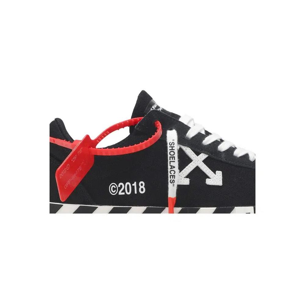 Кроссовки Off-White Vulc Low Top 'Black' 2