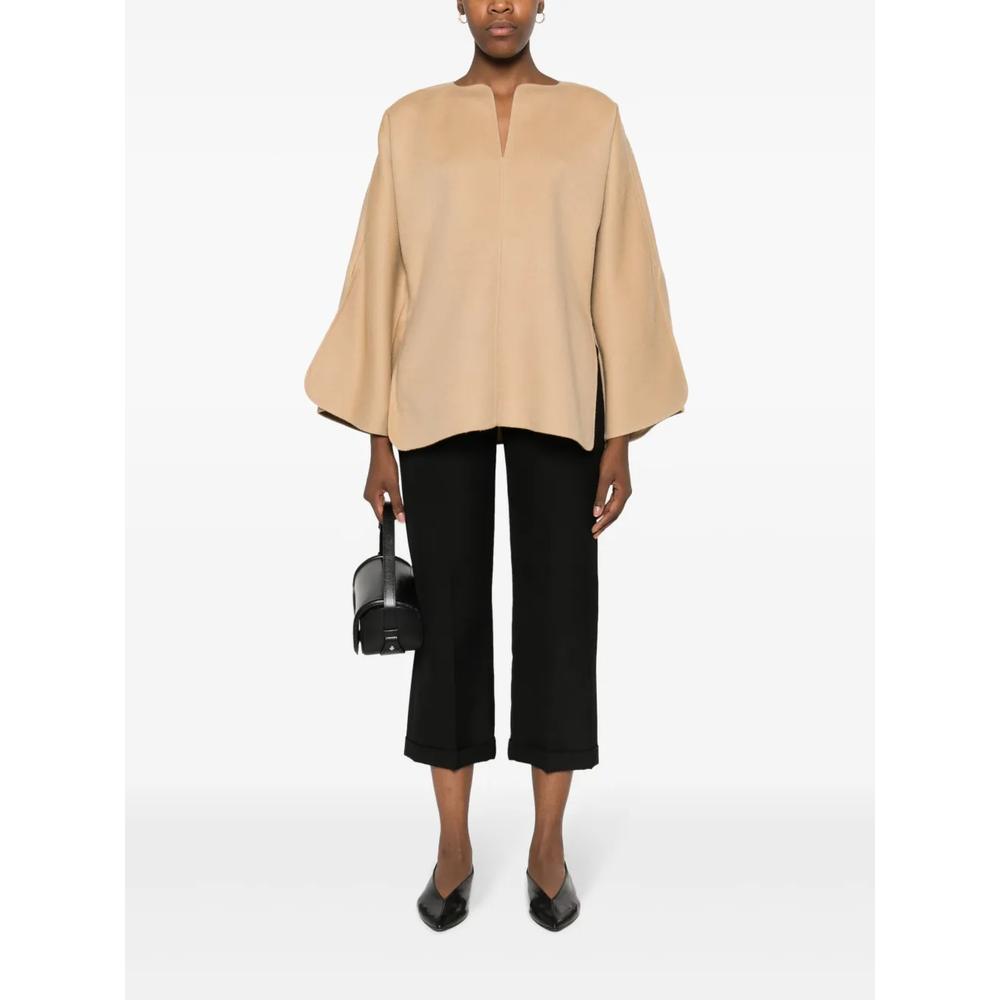 wide-sleeved wool blouse 2