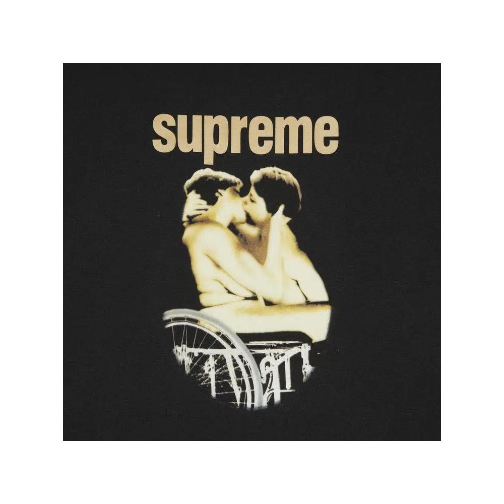 Футболки Supreme Kiss Tee 'Black' 2