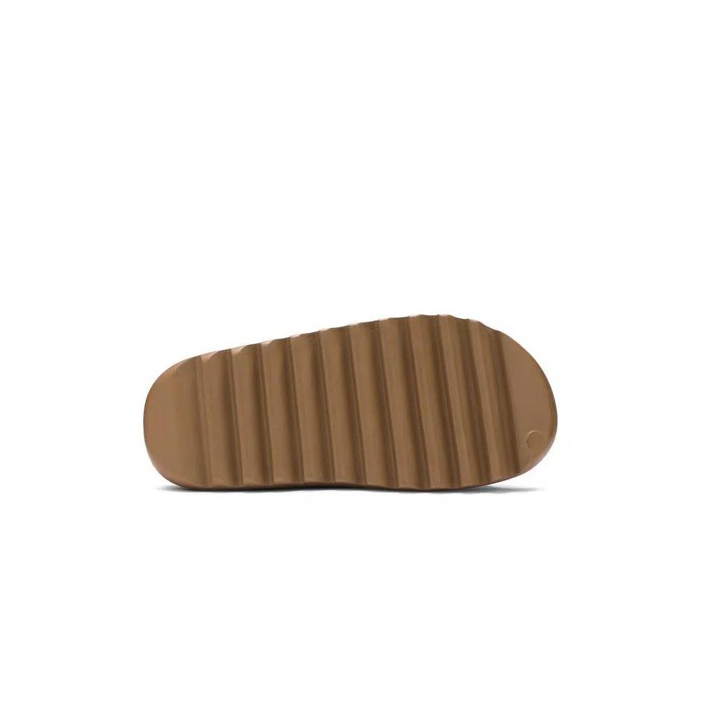 Слайды adidas Yeezy Slides 'Core' 2021 4