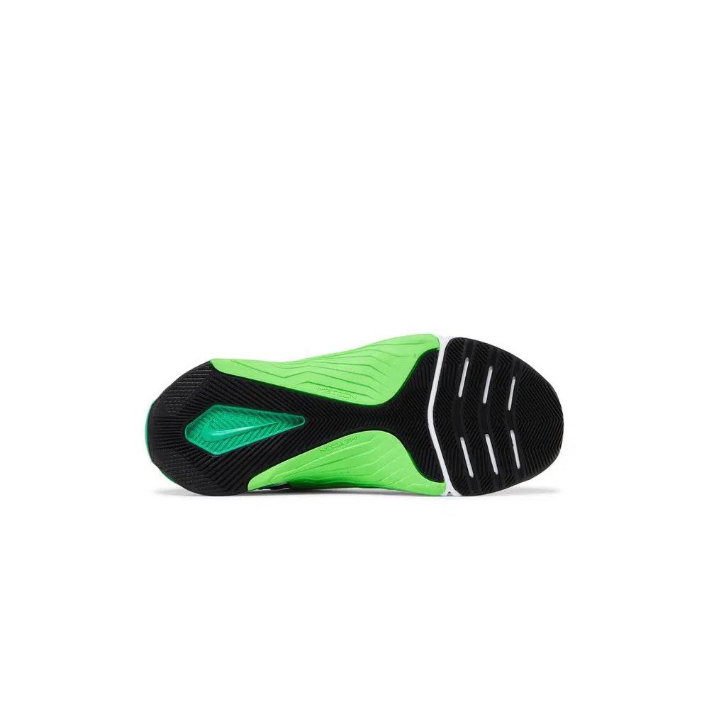 Кроссовки Nike Wmns Metcon 7 'Black Green Strike' 4