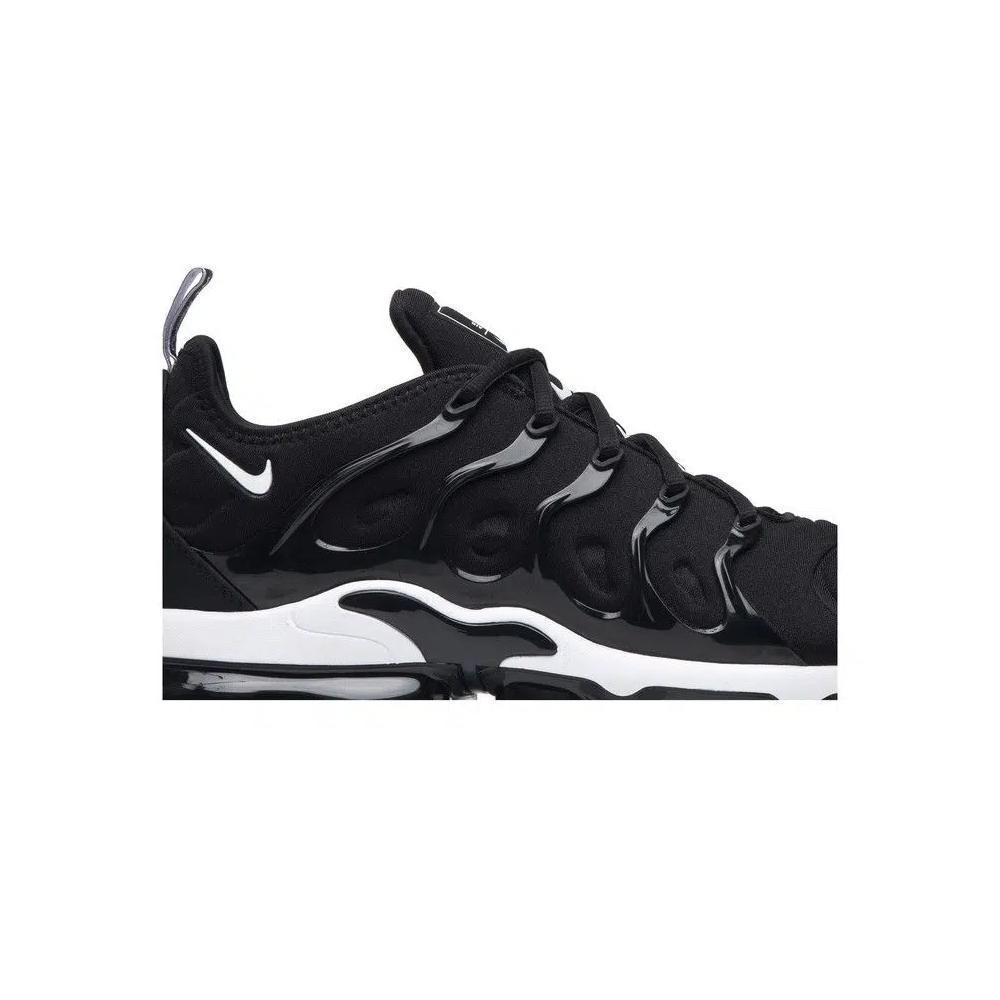 Кроссовки Nike Air VaporMax Plus 'Overbranding' 2