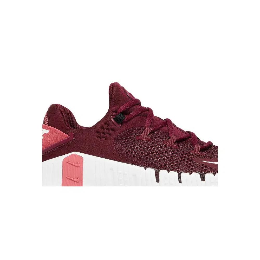 Кроссовки Nike Wmns Free Metcon 4 'Dark Beetroot' 2