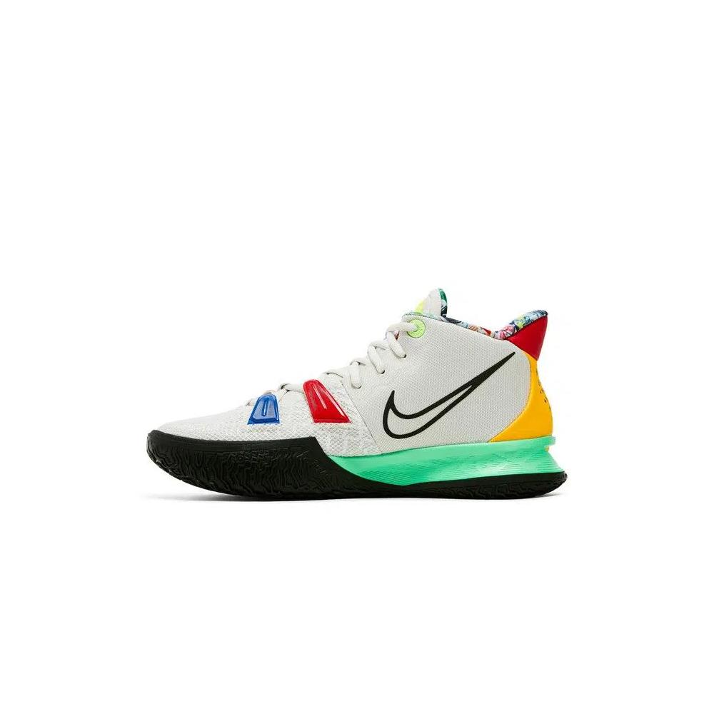 Кроссовки Nike Kyrie 7 'Visions' 3