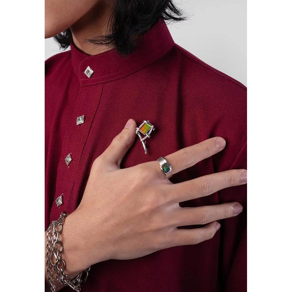 Лиана Мираж Классическое кольцо с синим корундом 7