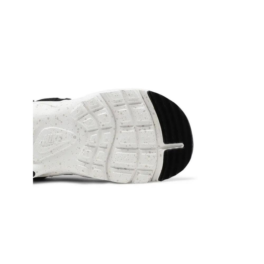 Сандалии Nike Canyon Sandal 'Black Turf Orange' 5