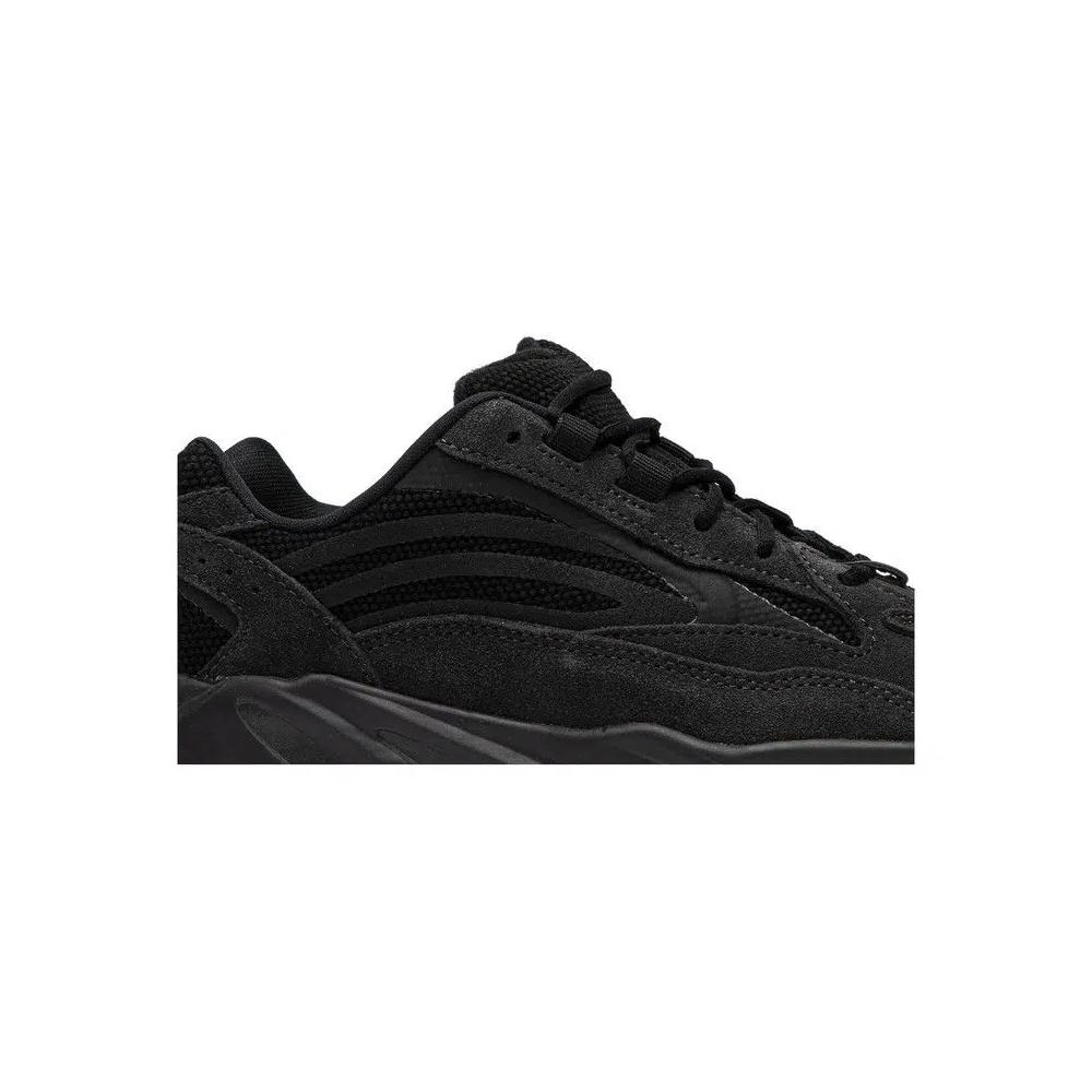 Кроссовки Adidas Yeezy Boost 700 V2 Kids 'Vanta' 2