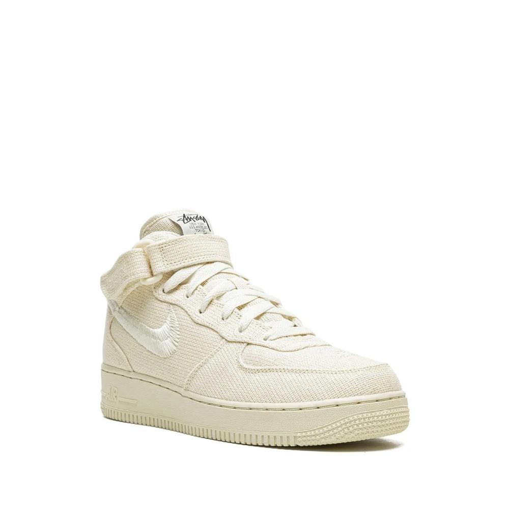 Кроссовки Air Force 1 Mid из коллаборации со Stussy 2