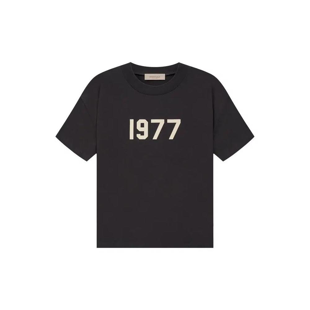 Футболки Fear of God Essentials Essentials Tee «Iron» 1