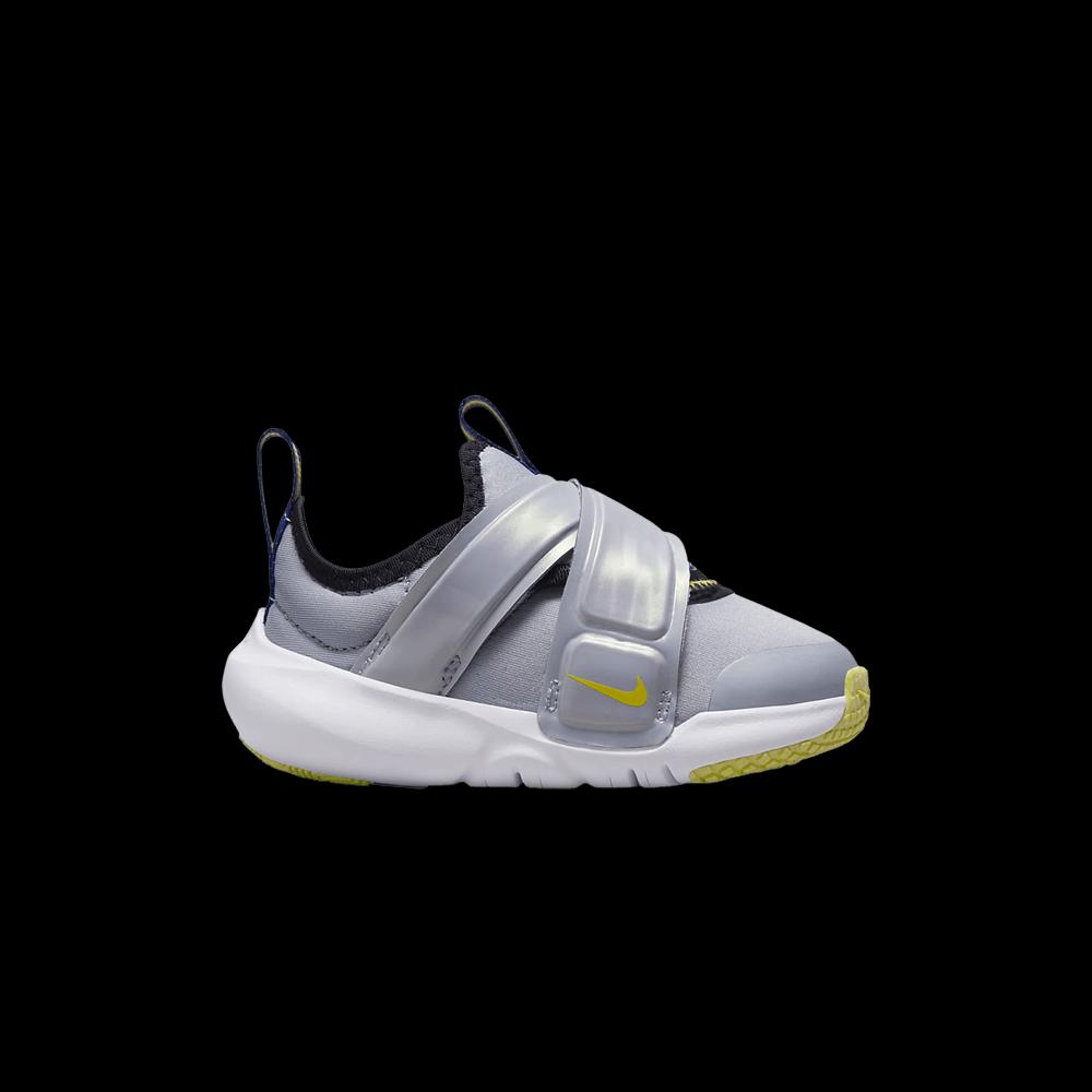 Кроссовки Nike Flex Advance SE TD 'Wolf Grey Optic Yellow' 1