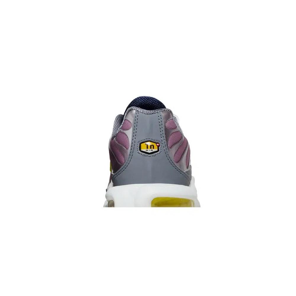 Кроссовки Nike Wmns Air Max Plus 'Violet Dust High Voltage' 7