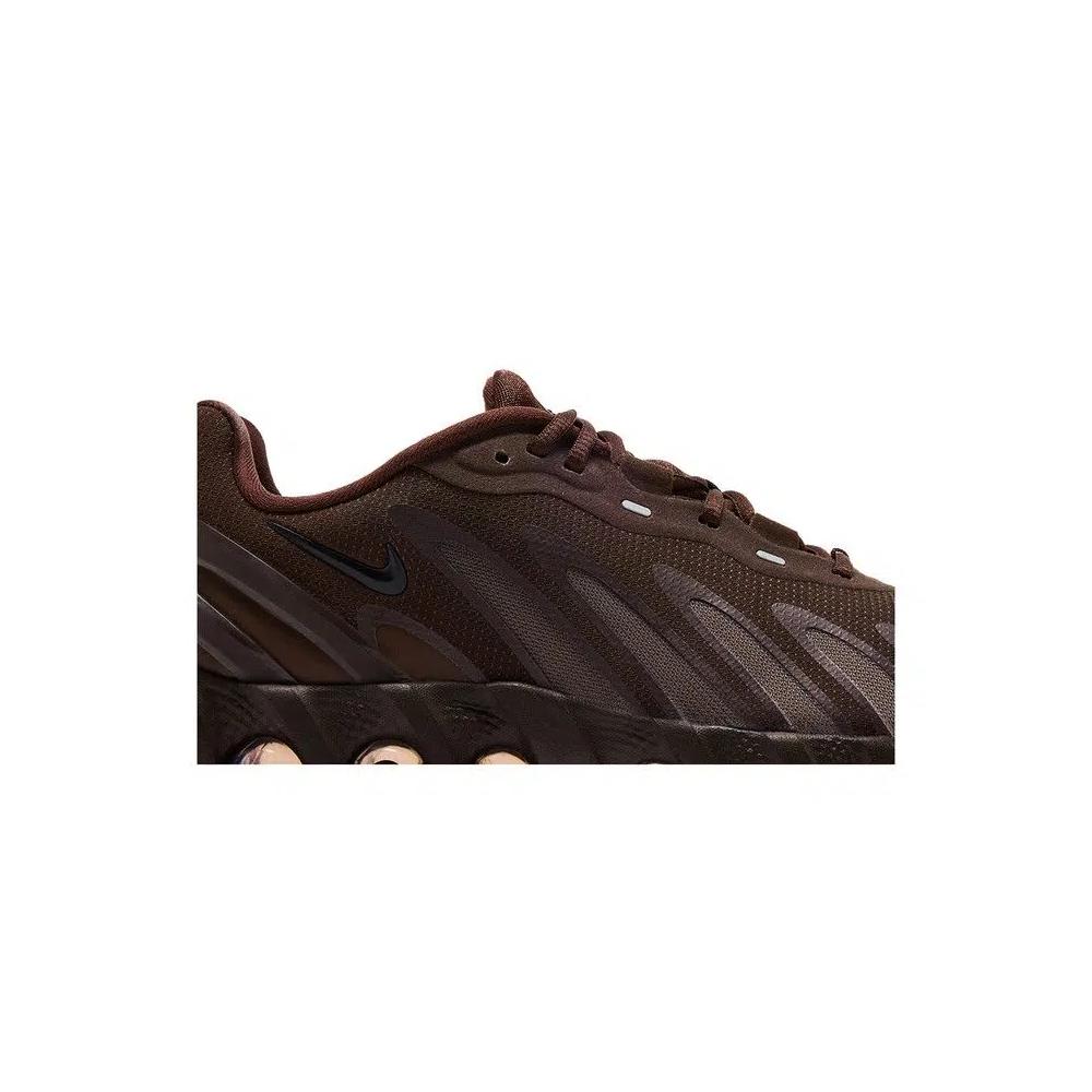 Кроссовки Nike Air Max DN8 'Triple Brown' 3