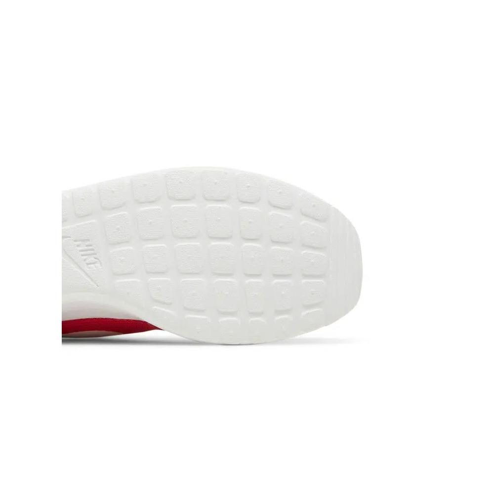 Бутсы Nike Wmns Roshe Run 5