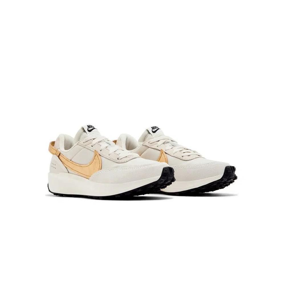 Кроссовки Nike Wmns Waffle Debut 'Light Orewood Brown Metallic Gold' 8