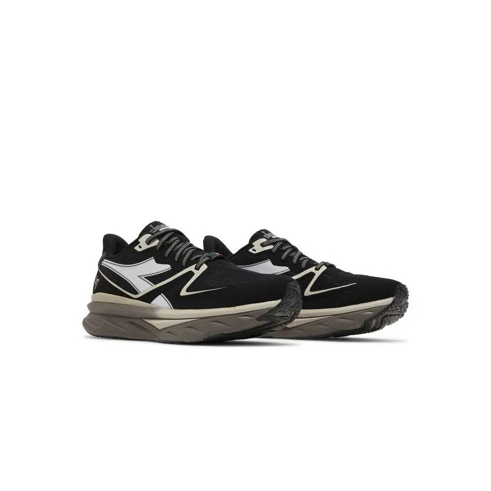 Кроссовки Diadora Atomo V7000 'Black Smoke Grey' 8