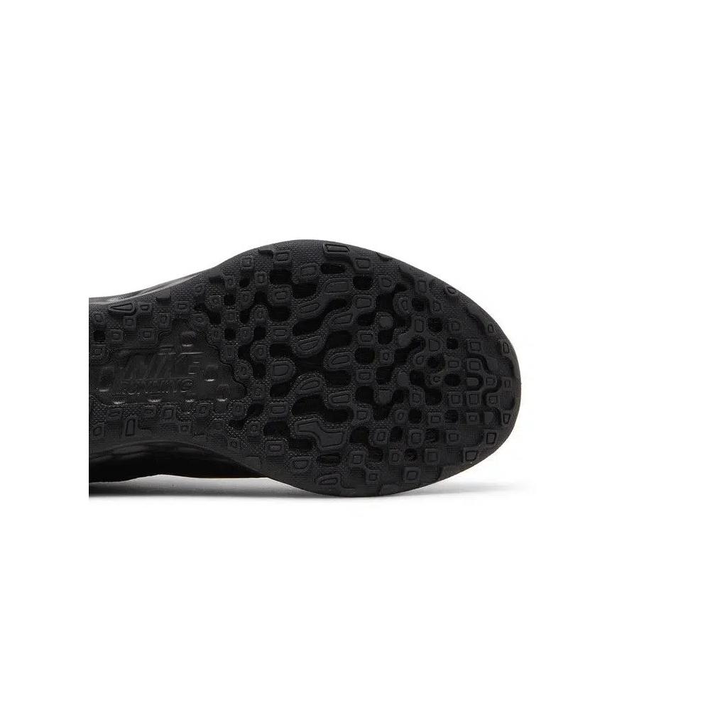 Кроссовки Nike Wmns Revolution 6 Next Nature 'Triple Black' 5