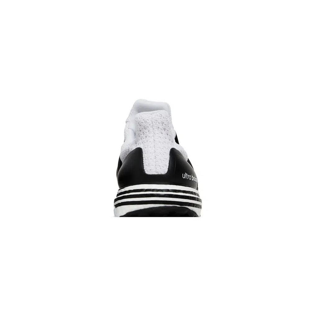 Кроссовки adidas UltraBoost 5.0 DNA 'White Black' 7