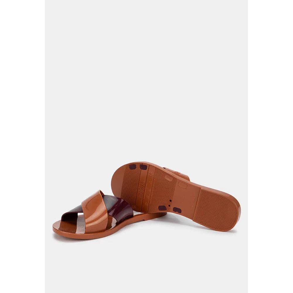 Essential Cross Slide Ad 4