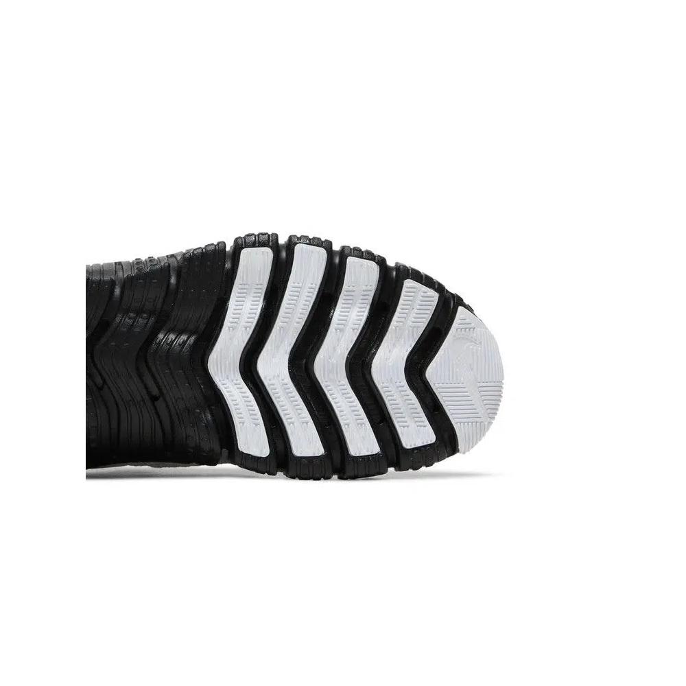 Кроссовки Nike Wmns Free Metcon 4 Premium 'White Black Silver' 5