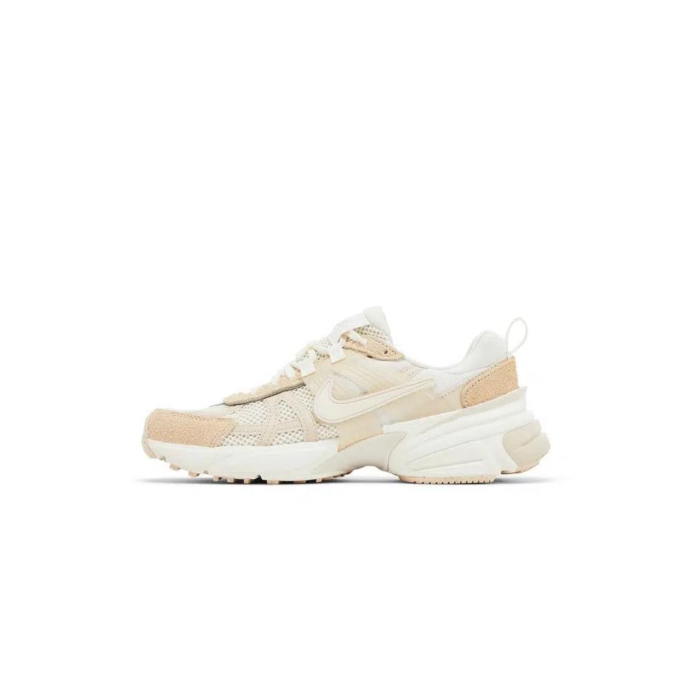 Кроссовки Nike Wmns V2K Run 'Sail Sanddrift' 3