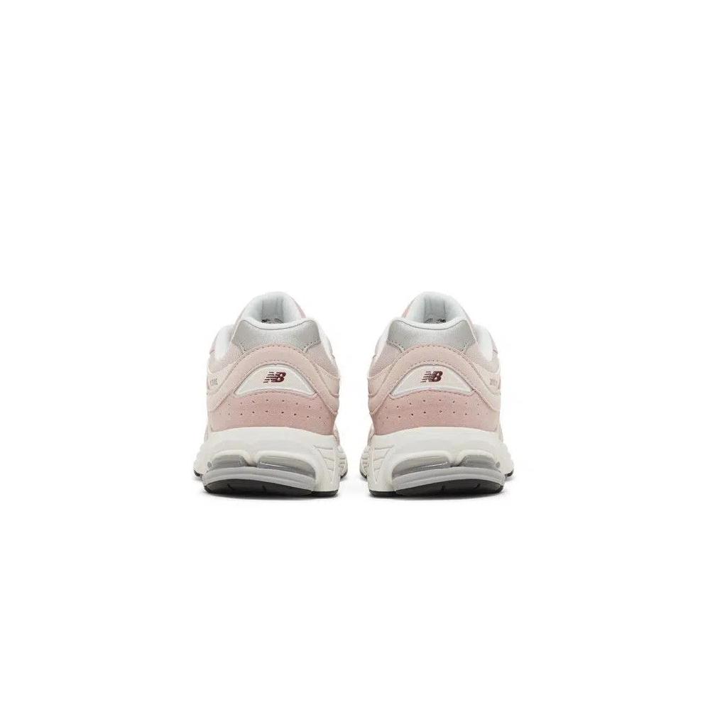 Кроссовки New Balance 2002R Big Kid 'Pink Sand' 6