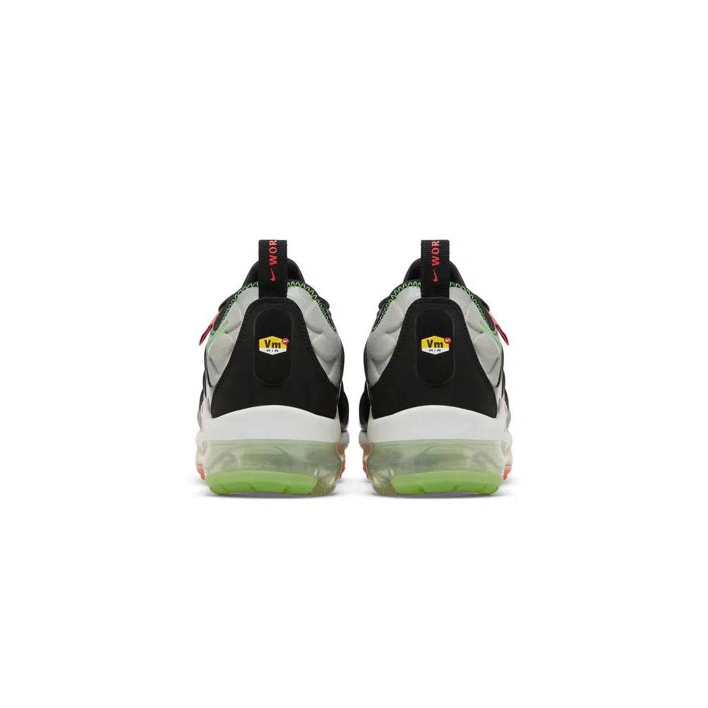 Кроссовки Nike Air VaporMax Plus 'Worldwide Pack' 6
