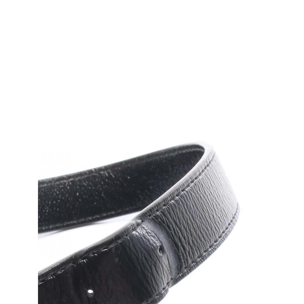 Сумка через плечо Mini CC Quilted Shiny Calfskin Round Moon Messenger Flap (2021-2026 годы) 2