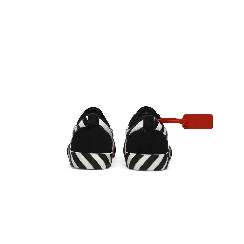 Кроссовки Off-White Vulc 'Black' 6