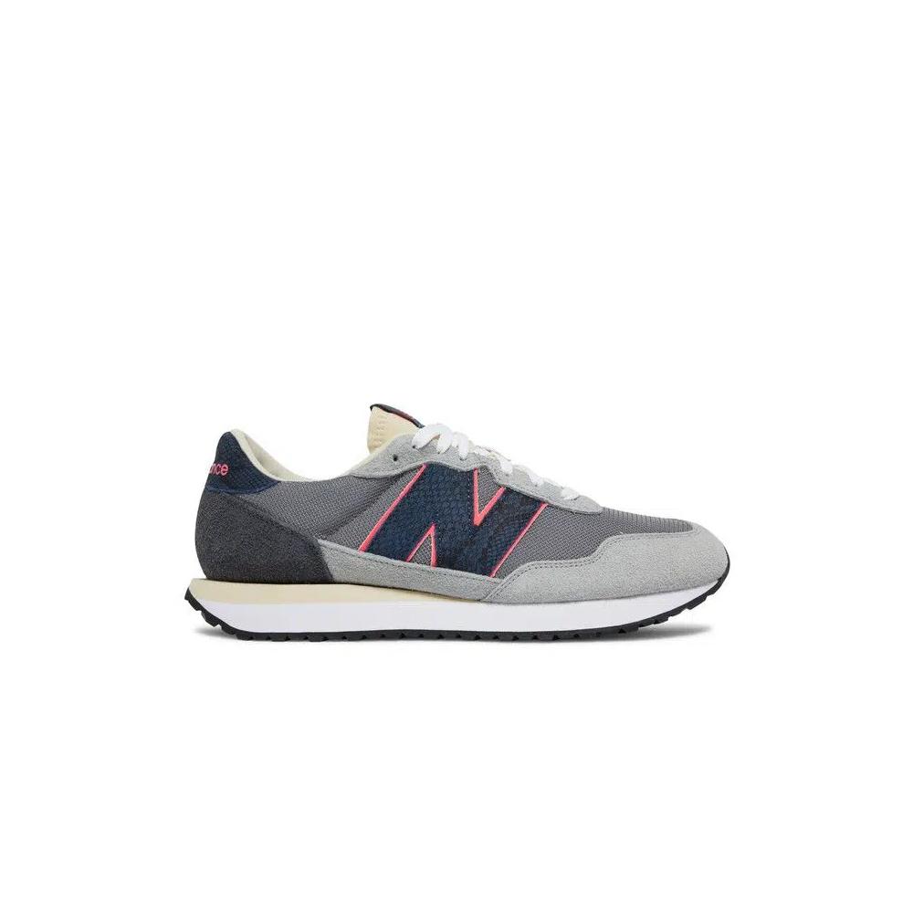 Sneakersnstuff x New Balance 237 'Синий гонщик' 1