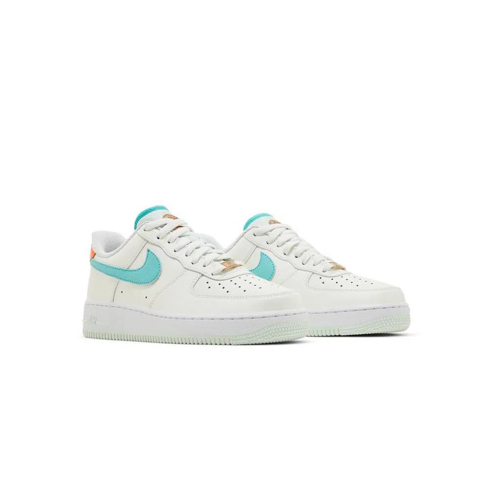 Кроссовки Nike Air Force 1 '07 LV8 'Be The One' 8