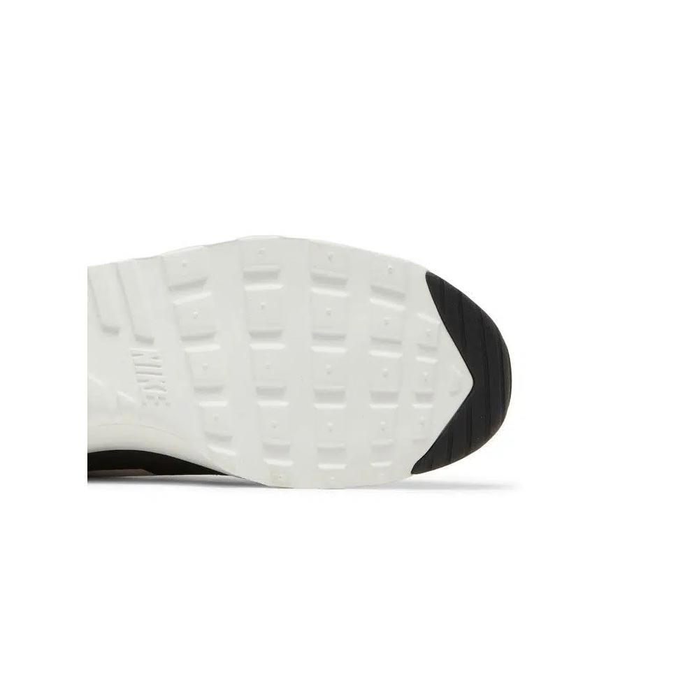 Кроссовки Nike Wmns Air Max Thea 'Black Summit White' 5