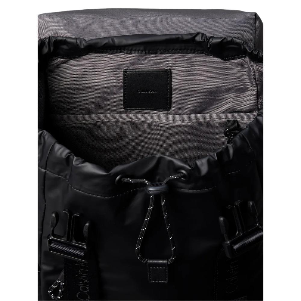 Emblem logo-patch buckle-fastening backpack 3