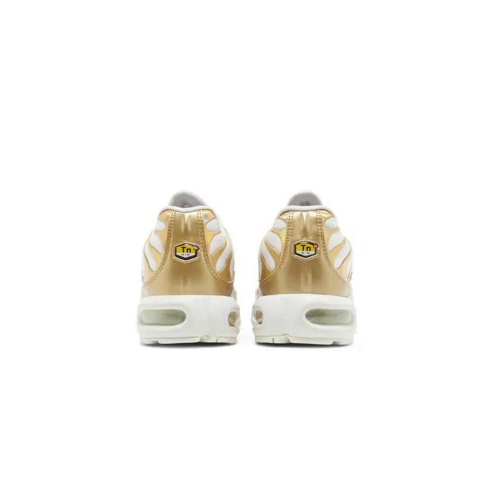 Кроссовки Nike Wmns Air Max Plus 'White Gold' 6