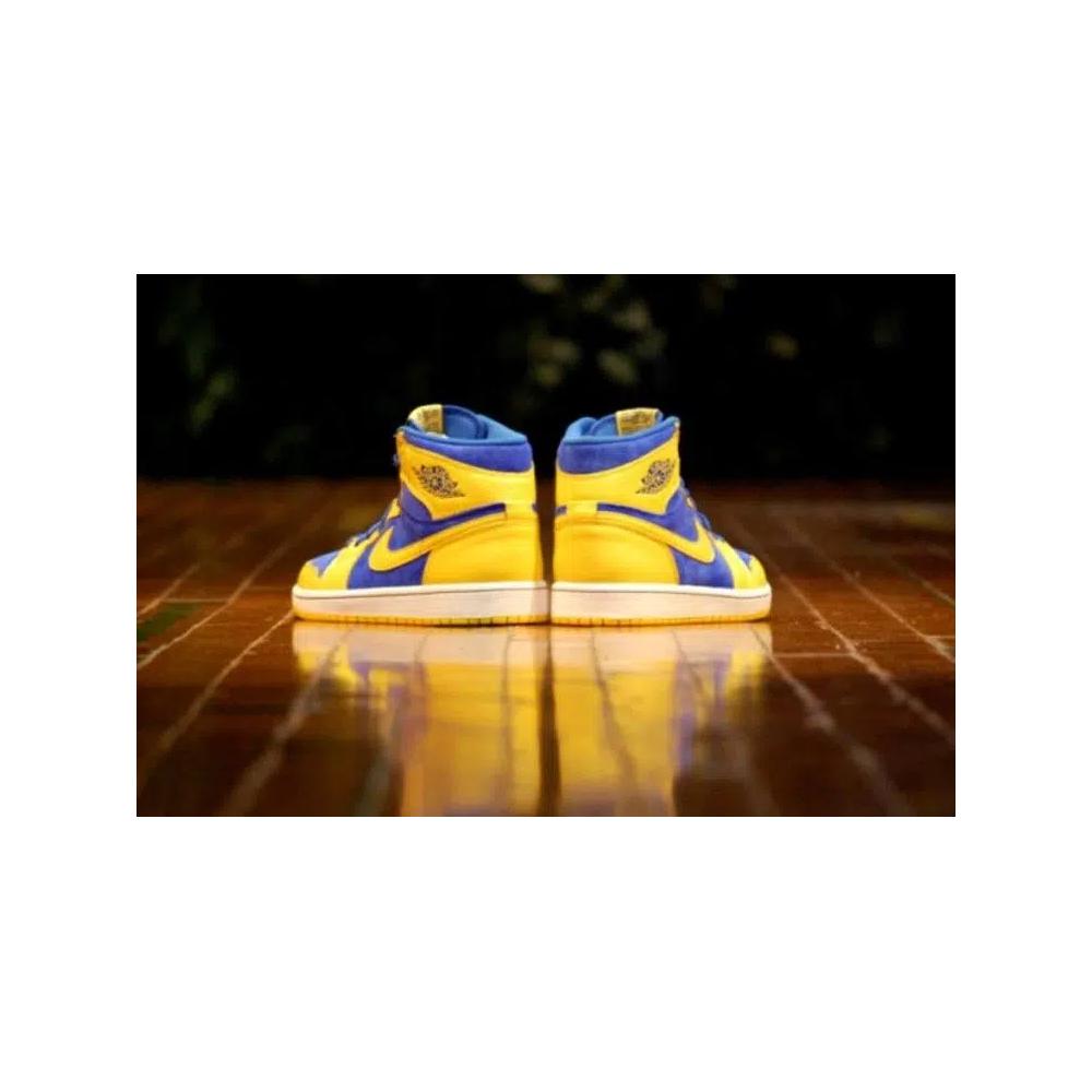 Кроссовки Air Jordan 1 Retro High OG 'Laney' 9