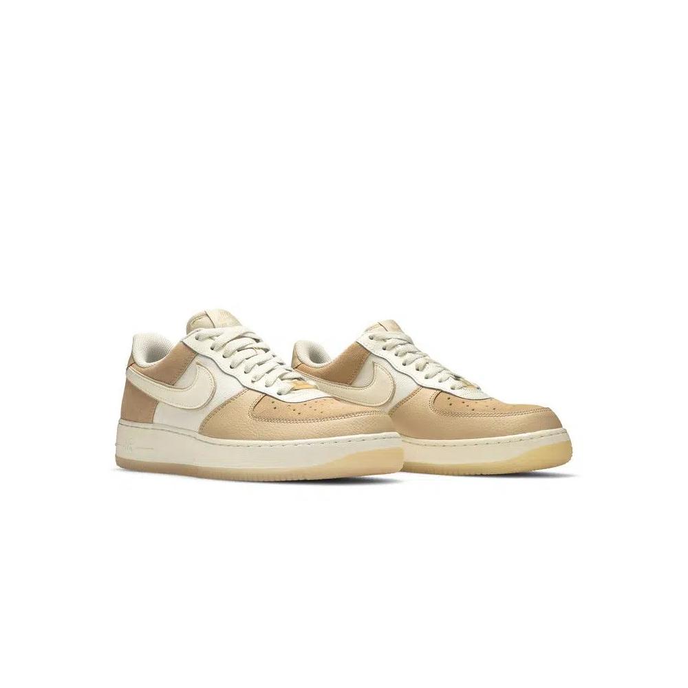 Кроссовки Nike Air Force 1 Low '07 LV8 'Desert Ore Ivory' 8