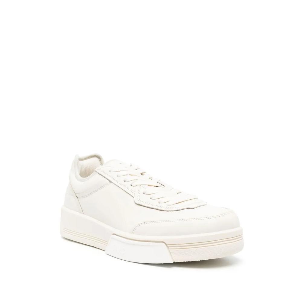 leather low-top sneakers 2