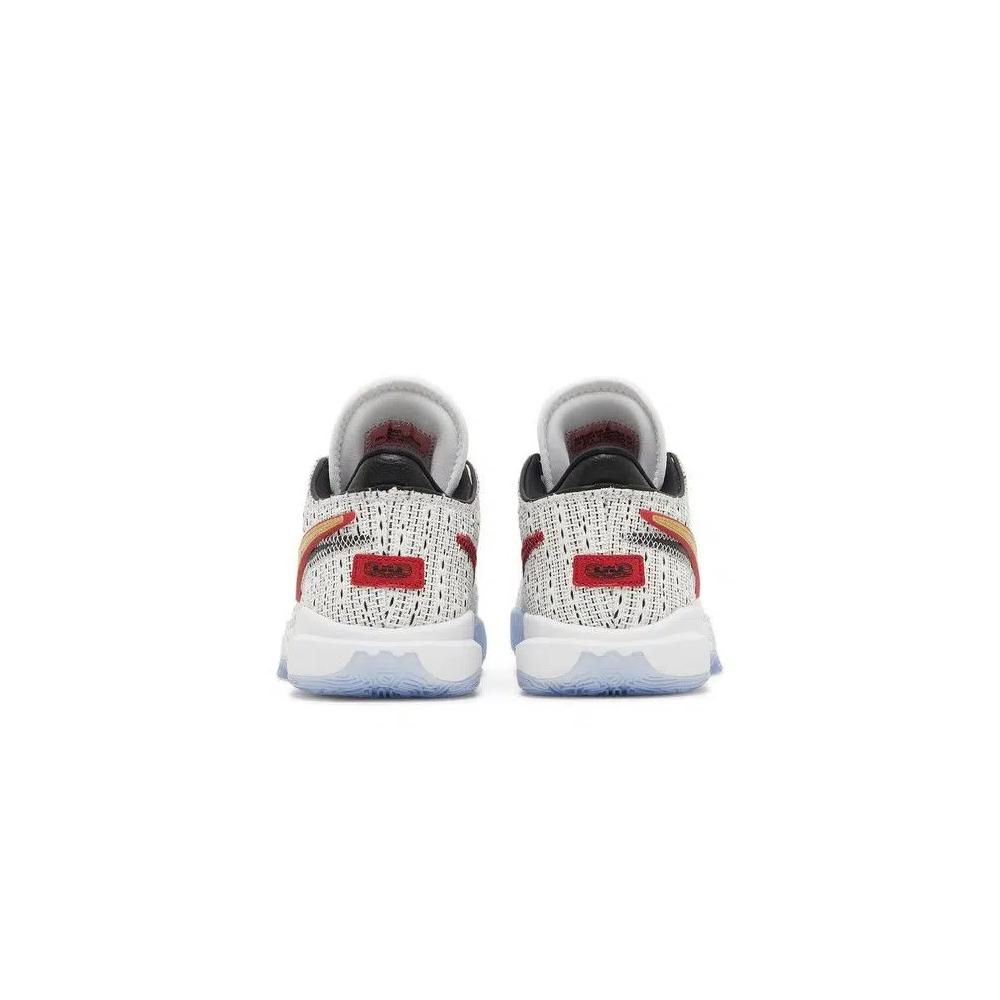Кроссовки Nike LeBron 20 GS 'The Debut' 6