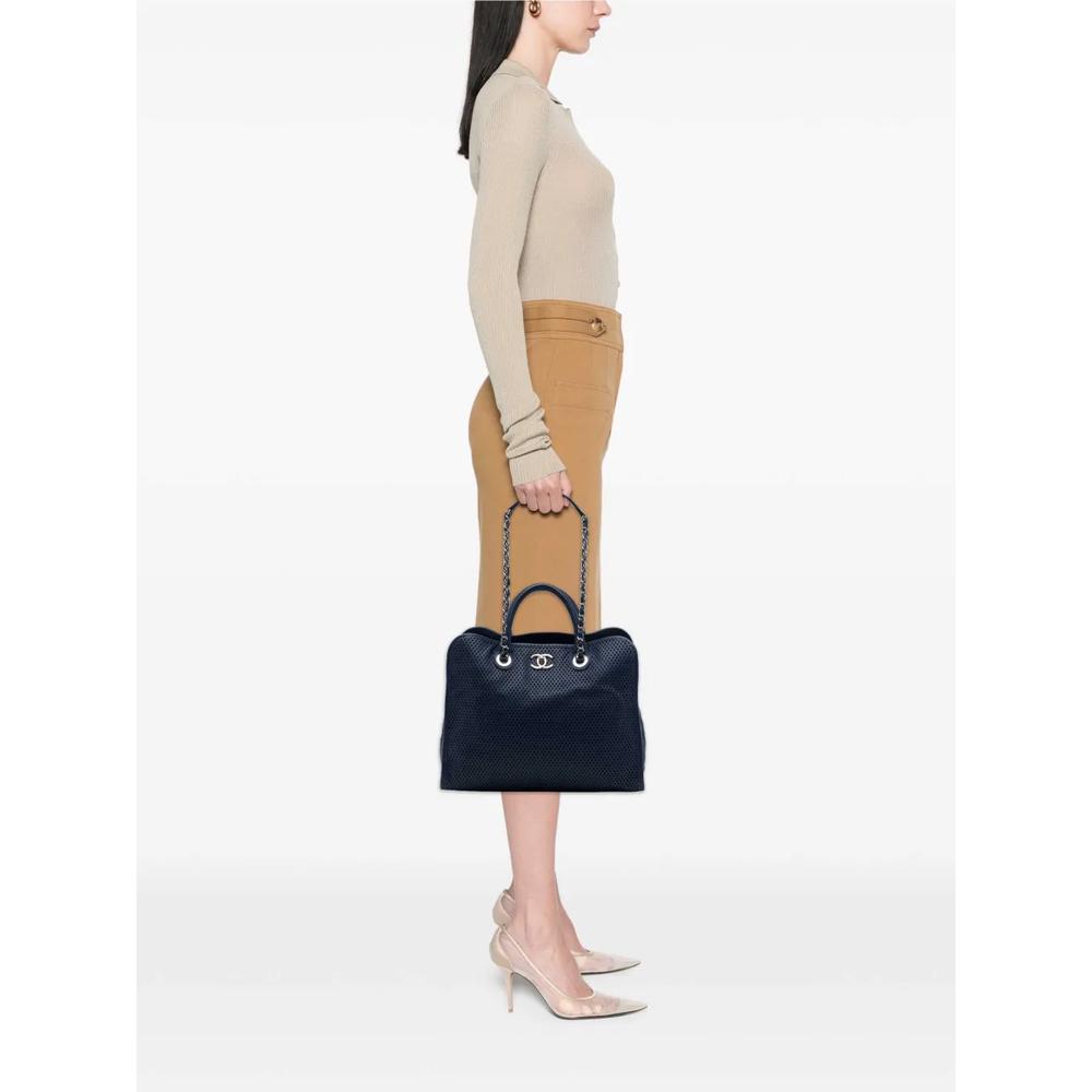 Сумка-тоут Up In The Air Tote с перфорацией (2013-2014 годы) 2