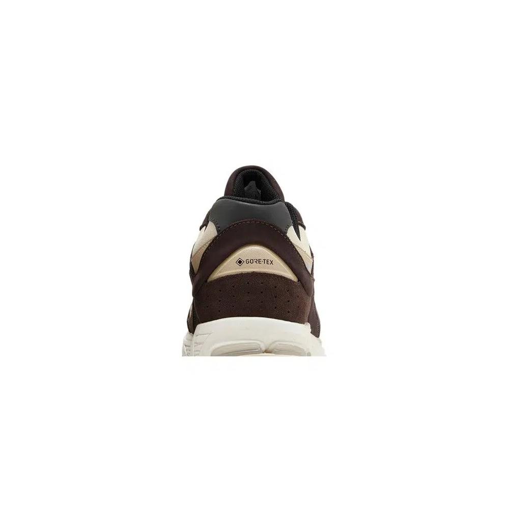 Кроссовки New Balance 2002R GORE-TEX 'Black Coffee' 7