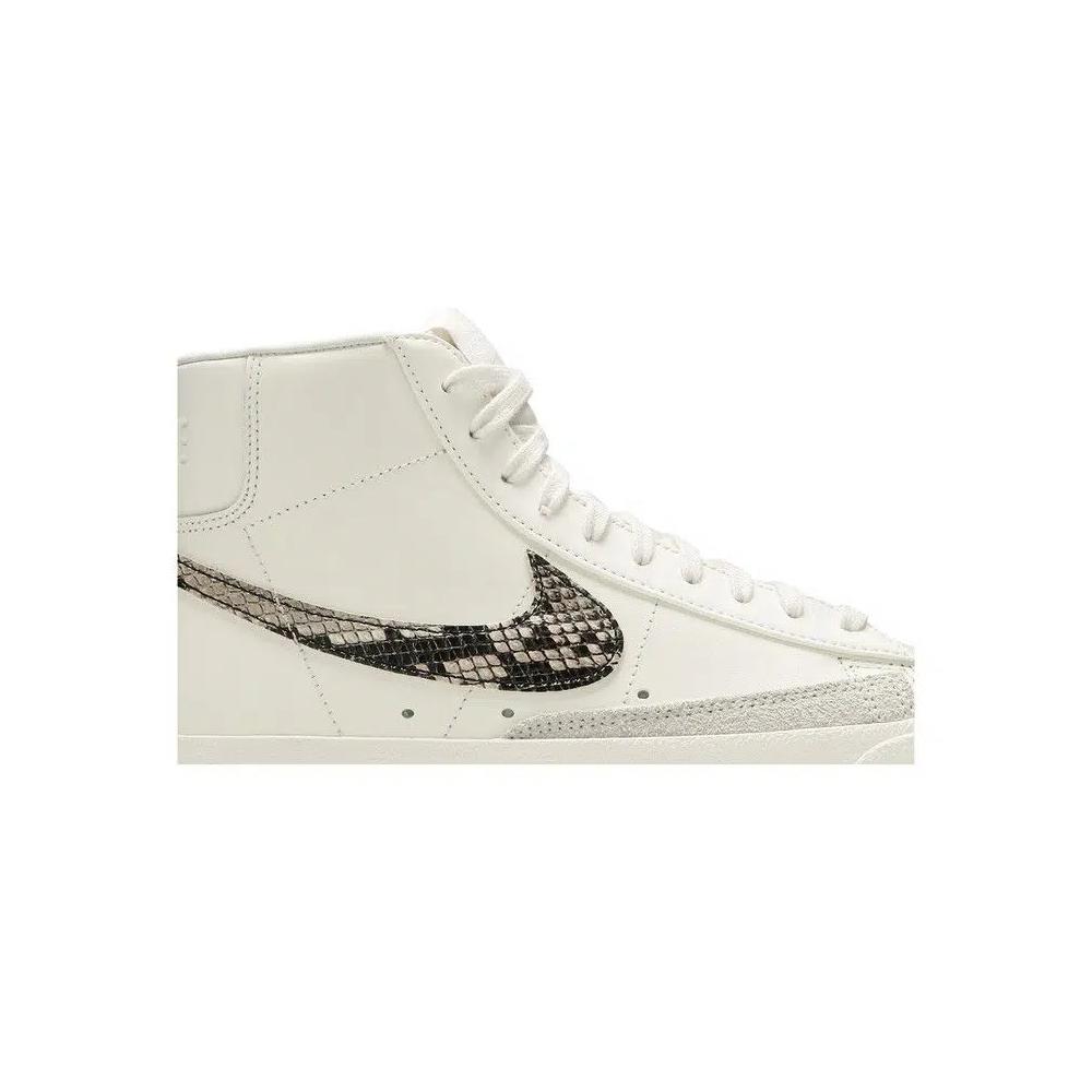 Кроссовки Nike Wmns Blazer Mid '77 SE 'Snakeskin' 2