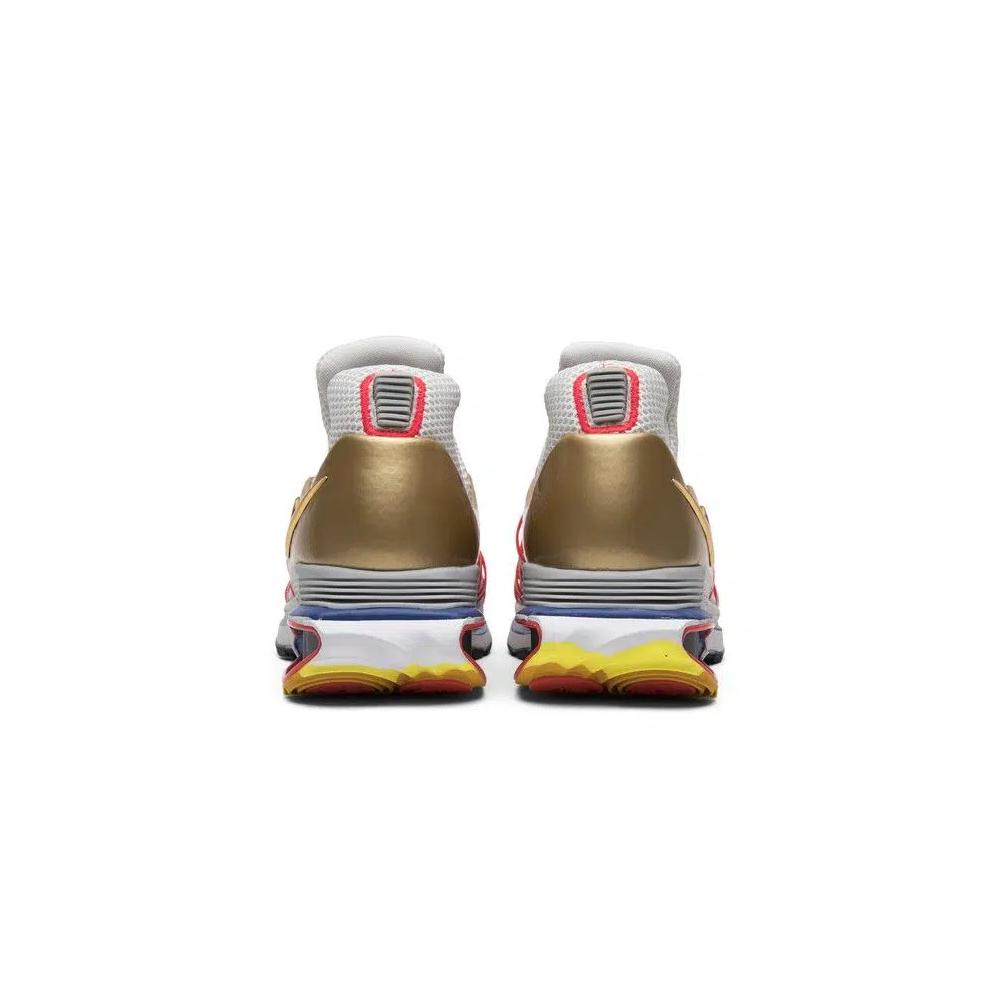 Кроссовки Nike Shox Gravity 'Metallic Gold' 2018 6