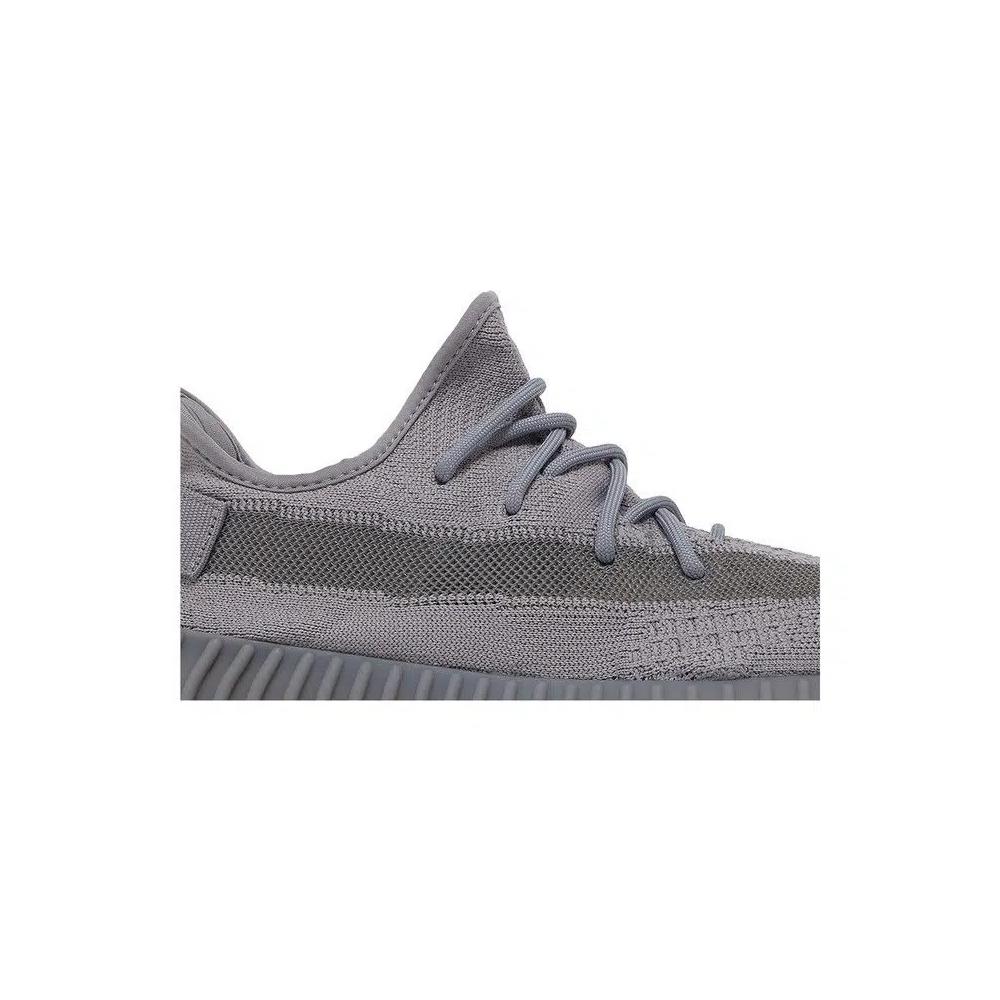 Кроссовки adidas Yeezy Boost 350 V2 'Steel Grey' 2