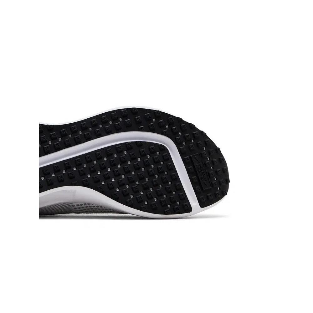 Кроссовки Nike Interact Run 'White Volt' 5