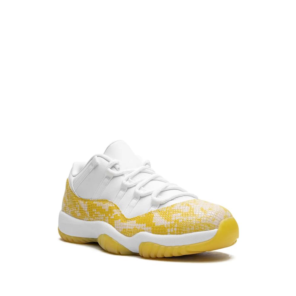 Кроссовки Air Jordan 11 Low 2